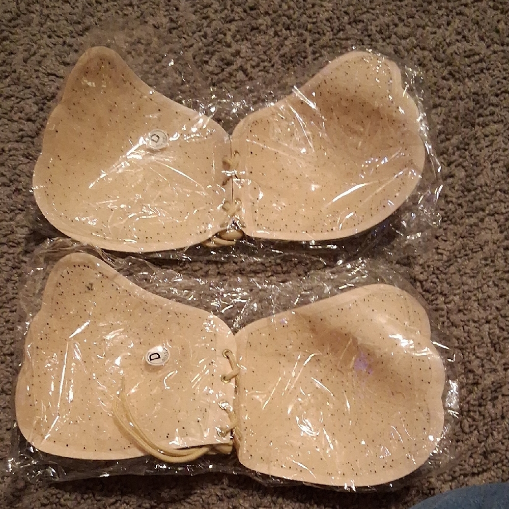 Beige Strapless Adhesive Bra